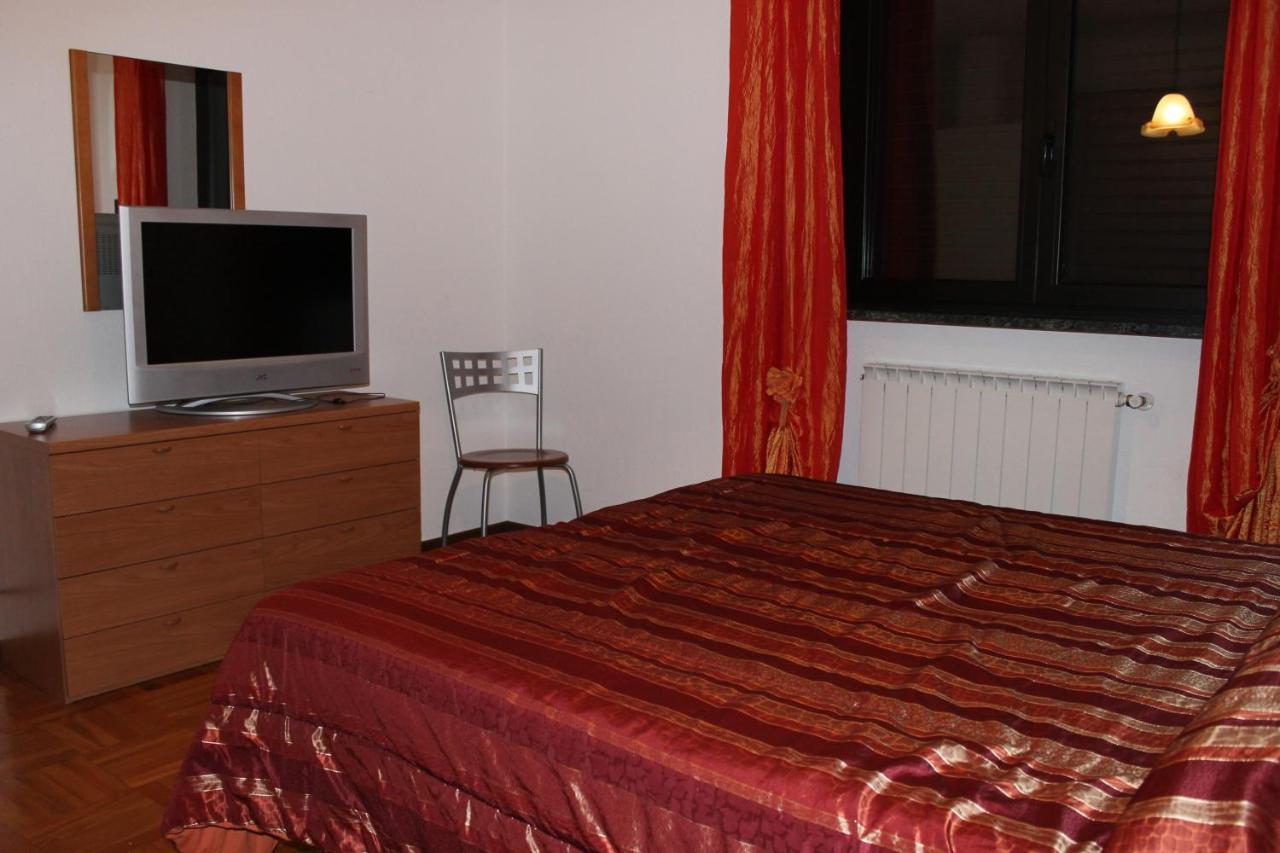 Hotel Relais St Gilles à Verrès Extérieur photo